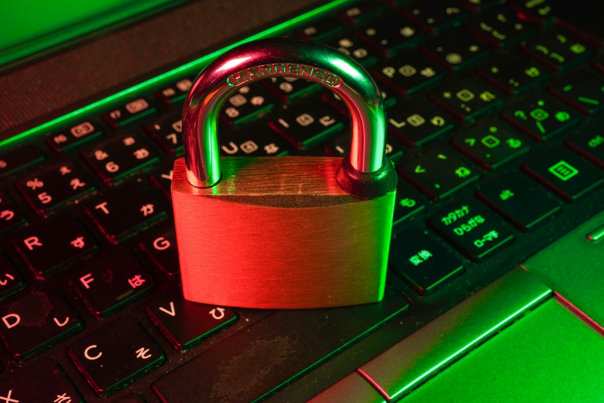 Obfuscated network code and encrypted traffic streams